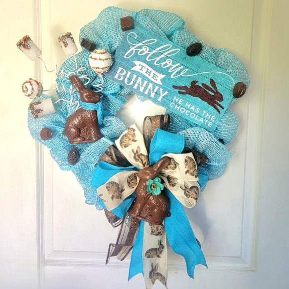 Easter Bunny Wreath Faux Chocolate Rabbit - Picture 9 of 9